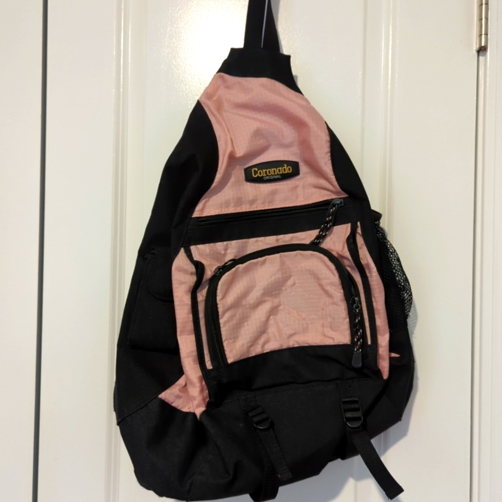 Coronado Original Sling Bag Light Pink Black